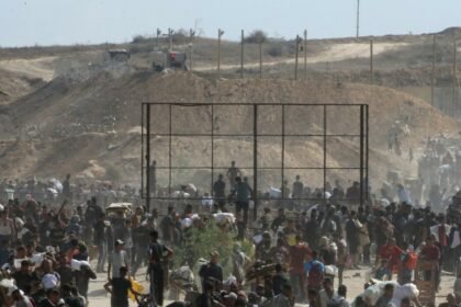 Izrael: “Kamioni humanitarne pomoći ulaze u Gazu”, UN: “Nedovoljno za izbjegavanje katastrofe”