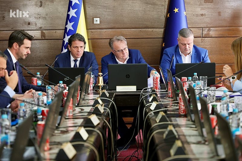Nikšić najavio da Vlada FBiH neće sarađivati s novom Vladom RS-a: Imenovanje je obavijeno velom tajni
