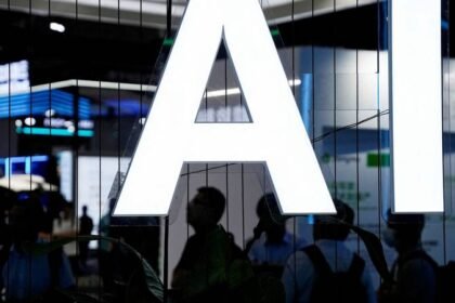 Zahuktava se utrka SAD-a i Kine u umjetnoj inteligenciji
