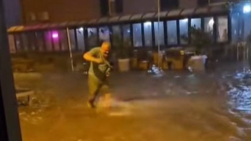 VIDEO Pravi potop u Karlobagu! Voda skoro do koljena…