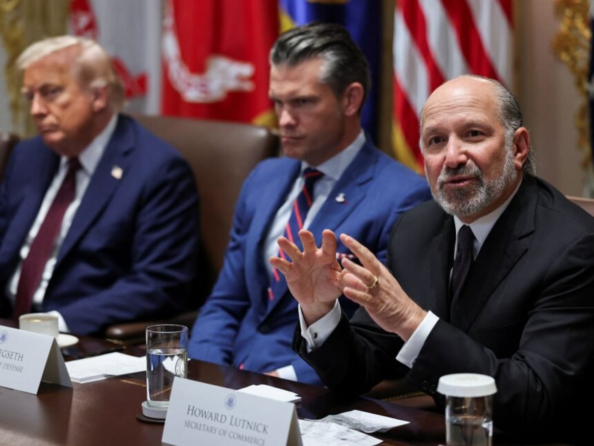 Trump Administracija smatra udjelom u odbrambenim firmama poput Lockheed Martina