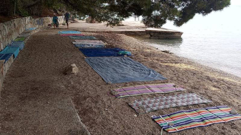 Što biste napravili kad bi na plaži našli ručnik-rezervaciju?