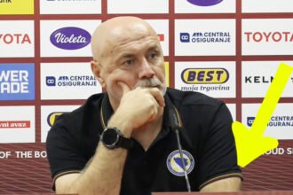 Čiju je majicu nosio Barbarez na press konferenciji?