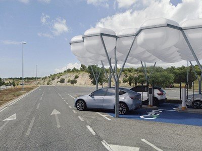 Hrvatski vozači žele električna vozila, ali strahuju od neispravnih punionica i dugih čekanja