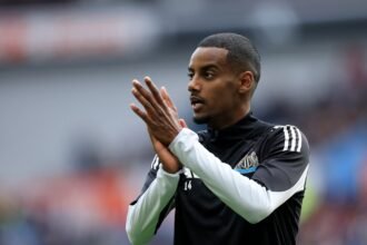 Isak ima newcastle budućnost, ali neće igrati protiv Liverpoola