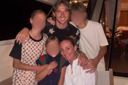 Luka Modrić objavio dirljivu obiteljsku fotografiju, uskoro su počele pristizati čestitke