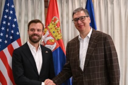 Vučić sa Vd. Pomoćnik državnog sekretara SAD na bilateralnim odnosima i situaciji u regionu