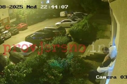 NEVJEROVATAN SNIMAK IZ BH. GRADA: Vlasnik uhvatio lopova u pljački, uslijedila je brutalna tuča i bijeg… (VIDEO)