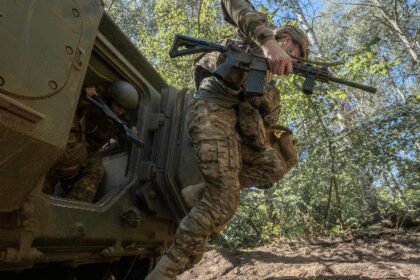 Vatra u skladištu goriva za gorivo Zaporizha; Napad na područje Kirovagrada, prekinuta struja, poremećena željeznica