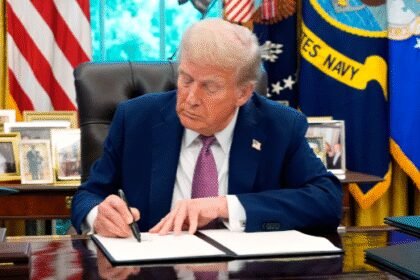 Tramp je potpisao naredbu: Amerika ponovo ima Ministarstvo rata