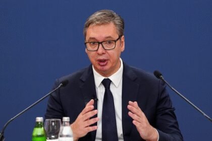 Вучић представио нове мере: Снизићемо цене и каматне стопе, циљ је бољи стандард грађана
