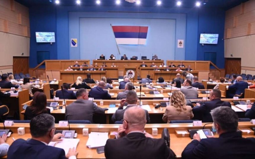 Crnadak: PDP neće glasati, Dodikov odlazak otvara novu eru