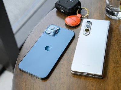 Samsung se izruguje iPhoneu jer se ne može preklopiti