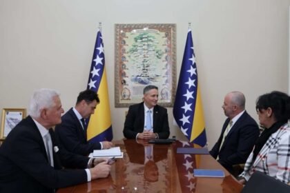 BEĆIROVIĆ S GINKELOM: Nastavak strateškog partnerstva BiH i SAD