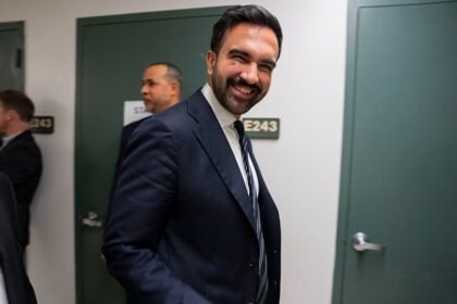 Mamdani u emotivnom govoru osudio “rasističke i neutemeljene” napade s kojima se suočava