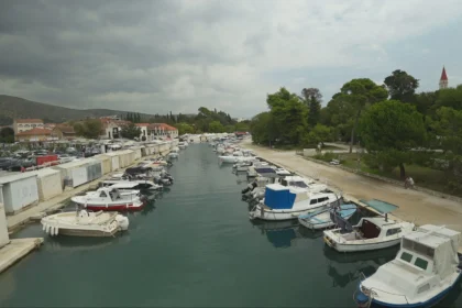 Šokantan incident u srcu Trogira