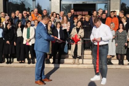 Izvršena “primopredaja” zeničke Željezare: Novi vlasnik najavio preokret