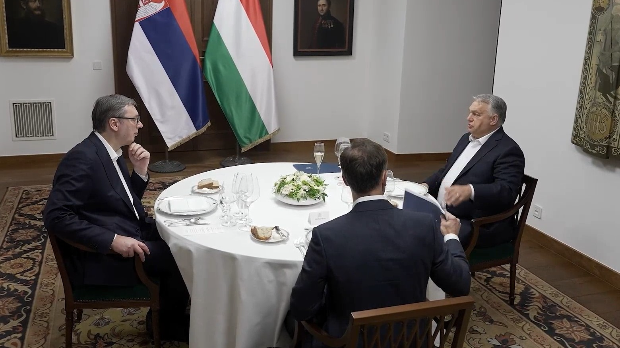 Vučić u Budimpešti nakon sastanka sa Orbanom: Otkud toliko gasa ako nije ruski