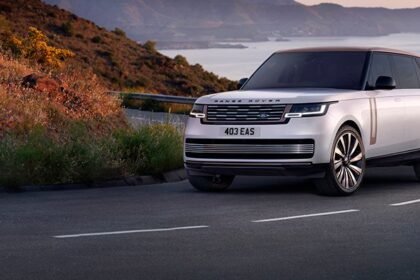 Vlada se sastaje sa dobavljačima autodijelova usred sajber krize JLR