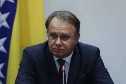 PREMIJER FBiH NERMIN NIKŠIĆ RAZGOVARAO S GRADONAČELNIKOM TUZLE: ‘Ovo je katastrofa ogromnih razmjera’