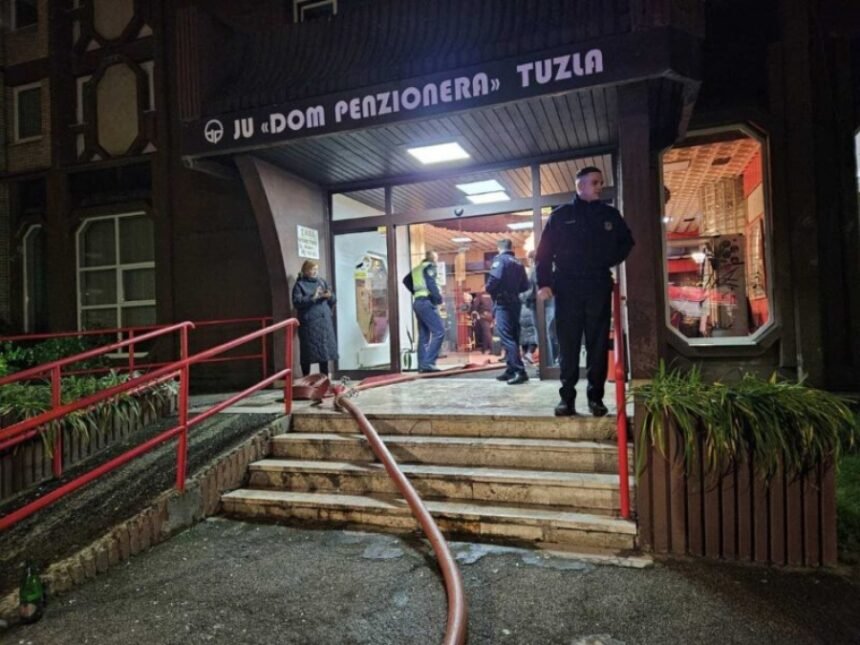 NEZAPAMĆENA TRAGEDIJA U TUZLI: Deset mrtvih u požaru u Domu penzionera, više osoba teško povrijeđeno (FOTO/VIDEO)