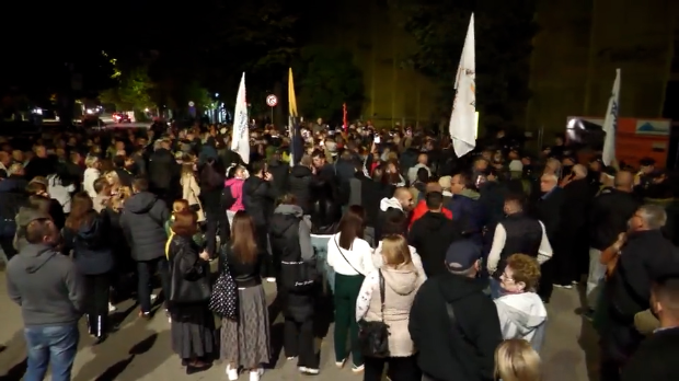 Protest u Smederevu zbog transporta gasa kroz centar grada – gužva sa policijom, nekoliko privedenih