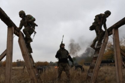 Zelensky: Obećavam da nećemo gađati civile „tomahavkom“; Kremlj: Raketa može poletjeti nuklearnim oružjem