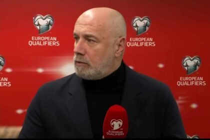 SJAJNA SCENA PRED KAMERAMA BHT-a: Dok je Barbarez davao izjavu, prišao mu je reprezentativac Austrije… (VIDEO)