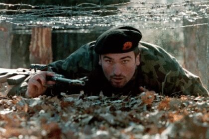 Tačijev “anđeo čuvar” svjedoči u Hagu – Jock Covey tvrdi da vođa OVK nije umiješan u ubistva i progone