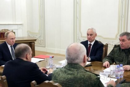 Putin okupio vojne zapovjednike: “Odluke donesene u veljači 2022. su bile ispravne”