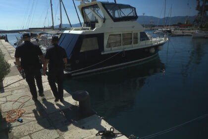 Dva policajca postali heroji, od sigurne smrti spasili utopljenika: “Nije bilo vremena”