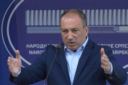 IGOR CRNADAK KAŽE DA U KRAĐAMA NA IZBORIMA UČESTVUJU I STARI I MLADI: ‘Ovako više ne može’