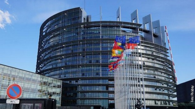 Evropsko vijeće i EP postigli su dogovor o postepenom ukidanju uvoza ruskog plina do 2027.