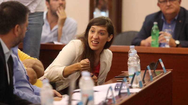 Sjećate se HDZ-ovke iz Rijeke koja je spominjala ‘Srbe i vrbe’? Sud kaže da nije širila mržnju