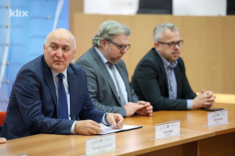 CIK danas o postupku provedbe ponovnih prijevremenih izbora za predsjednika RS-a