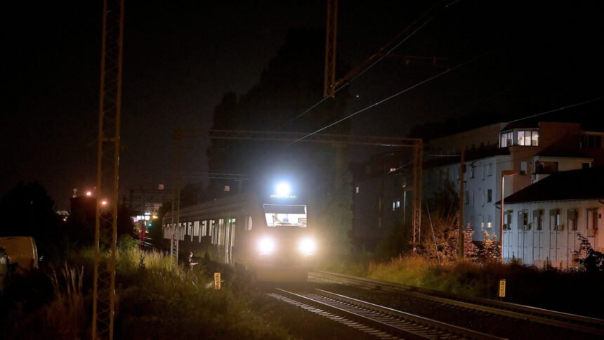 Tragedija u Slavoniji: Vlak na pružnom prijelazu naletio na osobu, poginula je