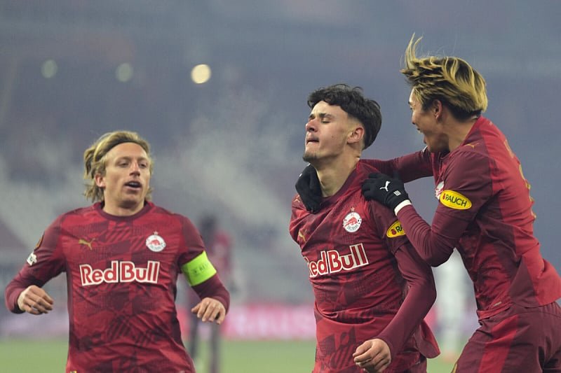 Alajbegović se oglasio nakon što je oduševio Evropu: “Gladan za još”