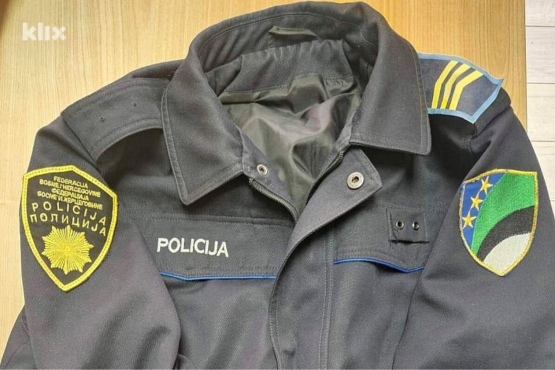 Policija pretresla tiktokera iz Srebrenika jer se lažno predstavljao kao službenik MUP-a TK