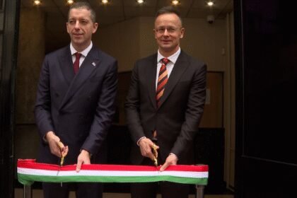 Đurić i Sijarto otvorili su Konzularnu kancelariju Mađarske u Konzulatu Srbije u Solunu