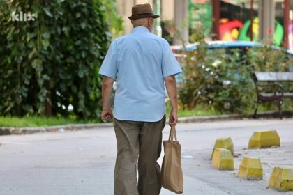 Objavljeni iznosi uvećanih penzija u Federaciji BiH, najniža penzija povećana na 666 KM