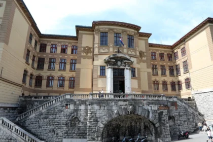 Ispravak: Miličević nije optužena s bivšim riječkim gradonačelnikom