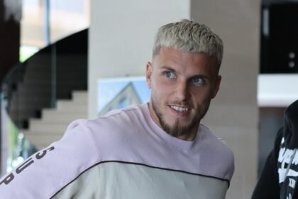 Ljudi iz Juventusa stigli u Stuttgart zbog Demirovića