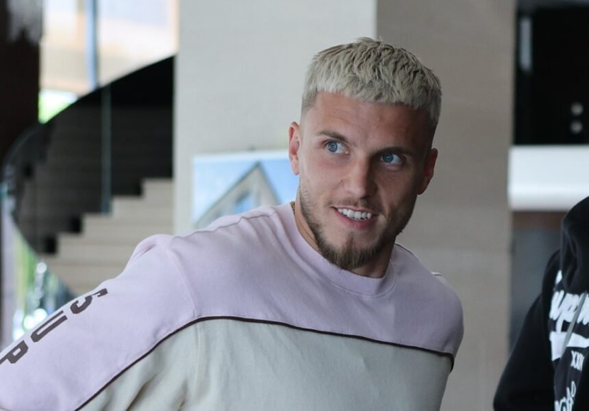 Ljudi iz Juventusa stigli u Stuttgart zbog Demirovića