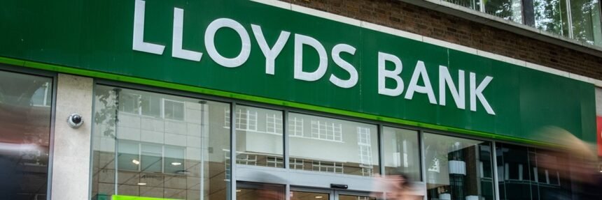 Lloyds Bank će obučiti svo osoblje o vještačkoj inteligenciji