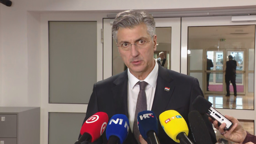 Plenković: Stajalište Vlade je da Hrvatska ne pristupa Odboru za mir