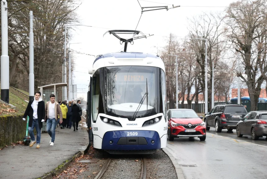 Nakon više od četiri desetljeća Osijek dobiva nove tramvaje