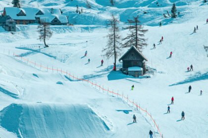 Horor na skijalištu: Otac skijao sa sinom (6), poginuo na licu mjesta