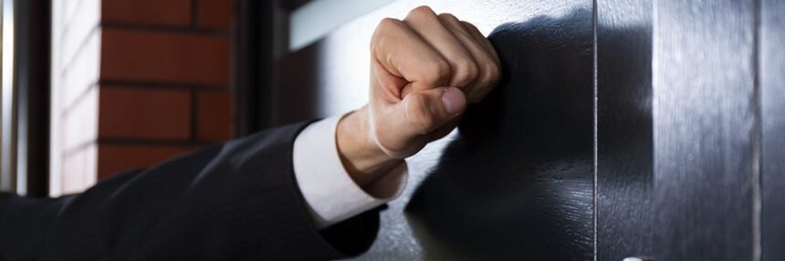 Microsoft DCU koristi sudove u Velikoj Britaniji za lov na sajber kriminalce