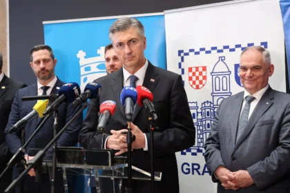 Premijer će tražiti od ministrice da ga obavijesti o inicijativi ravnatelja bolnica