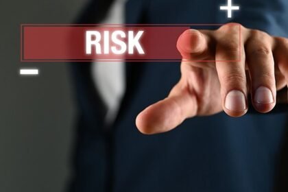 Poslovni lideri vide da rizik od umjetne inteligencije i prijevara nadmašuju ransomware, kaže WEF